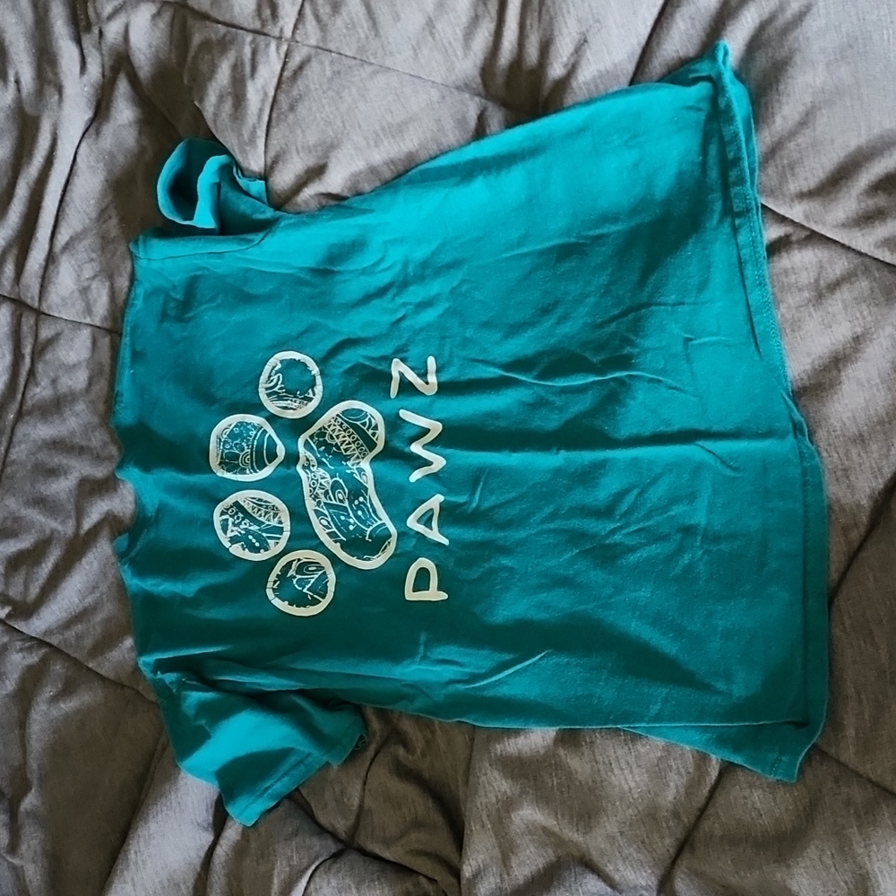 Pawz shirt